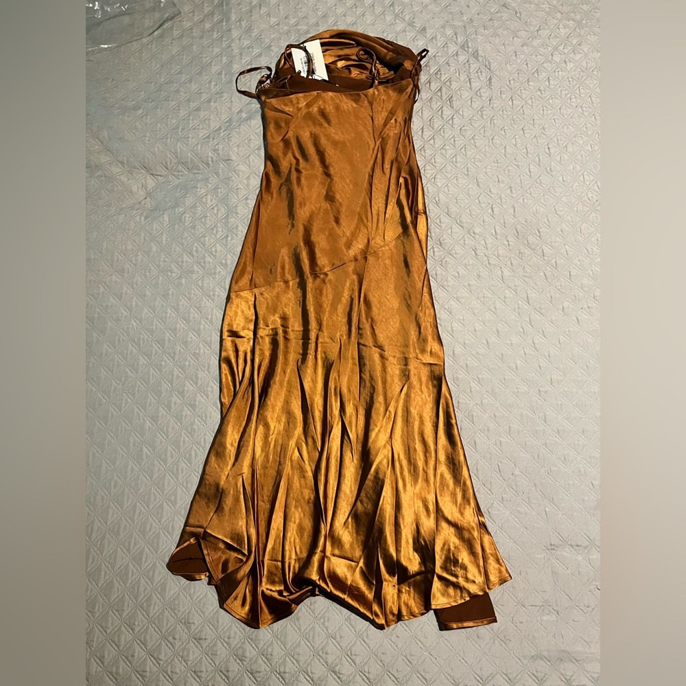 Gold dress!